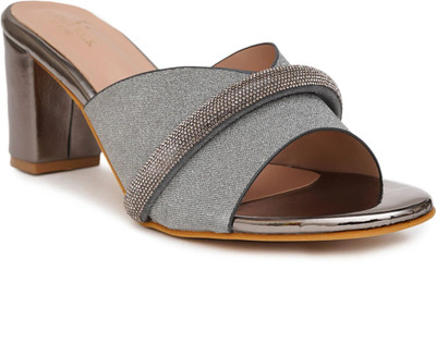 PLANET WALK Lightweight comfort extra-soft with trendy, premium stylish design Women Heels(Grey , 6)