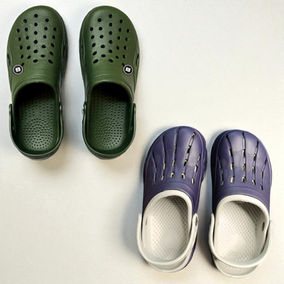 Monrav Men Clogs(Green, Navy , 6)