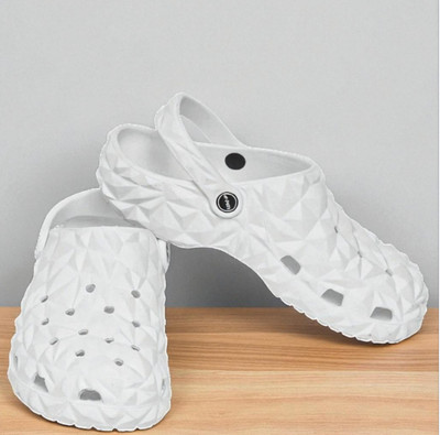 Footsace Men Clogs(White , 7)