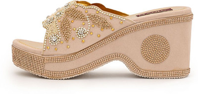 Magic Footwear Women Wedges(Gold, Beige , 3)