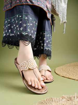 SHOETOPIA Women Flats(Gold , 5)