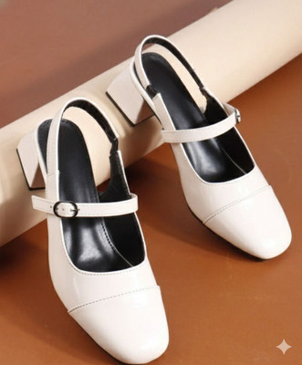 Feet Runner Women Bellies(Off White , 6)