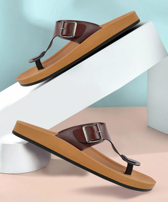 WALKAROO Men Sandals(Brown , 9)