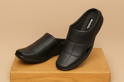 WELLBUSH Men Sandals(Black , 9)