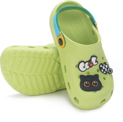 Cassiey Men Clogs(Green , 3)
