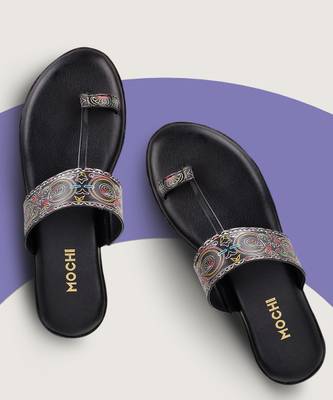 Mochi shop flat chappal