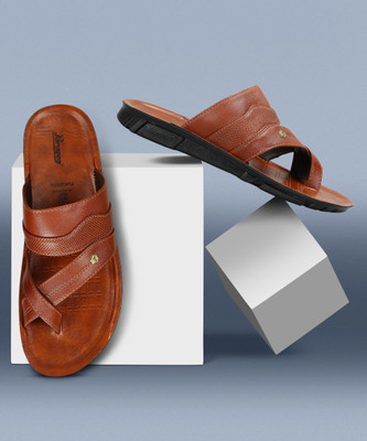 Paragon Paragon PUK2237G Men Smart Casual Trendy Easy Wear Modern Sandals Slippers Men Sandals(Tan , 6)