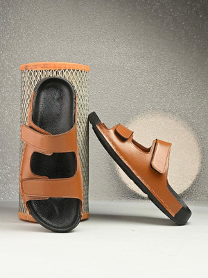 G WALK Men Casual(Tan , 10)