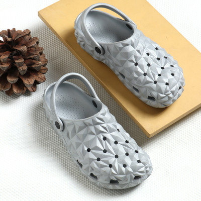 Arvok Men Clogs(Grey , 9)