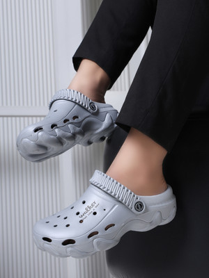 TOE CANDY Men Clogs(Silver , 7)