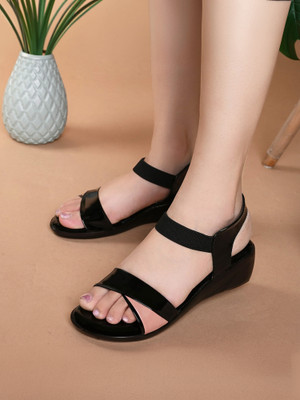 CBA Women Heels(Black , 6)