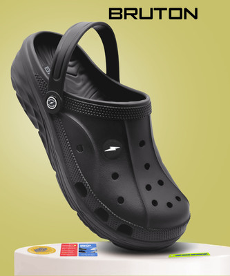 BRUTON Men Clogs(Black , 7)