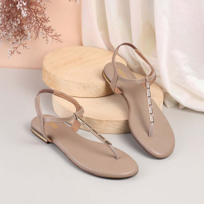 METRO Women Flats(Beige , 4)
