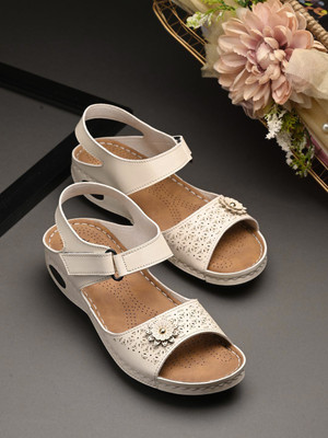 Dressberry Women Flats(Off White , 5)