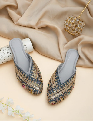 A S FOOT CRAFT Women Flats(Grey , 8)