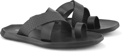 Roadster Men Sandals(Black , 6)
