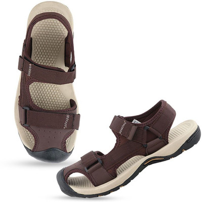 Roadster Men Sandals(Multicolor , 9)