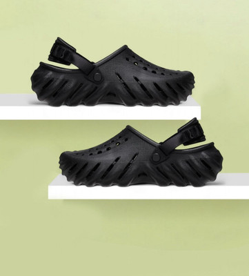 Souk FEET ECHO CLASSICE BAYA SPORT SANDAL Men Clogs(Black , 7)
