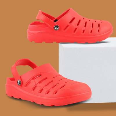 FUEL Men Clogs(Red , 8)