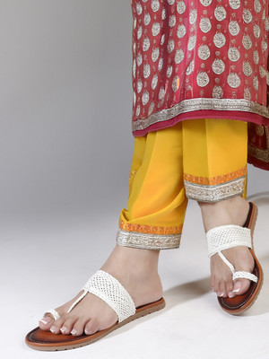 SHOKIYA Women Flats(White , 6)