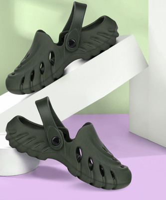 Pennen Men Clogs(Olive , 7)