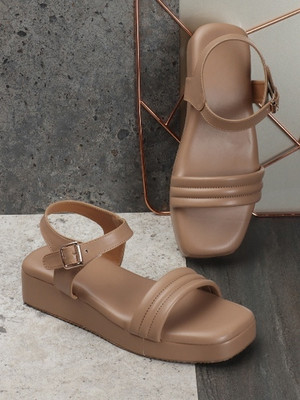 KILLER Women Wedges(Beige , 7)