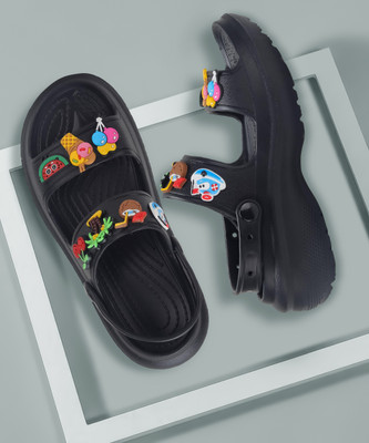 Cassiey Women Clogs(Black , 3)