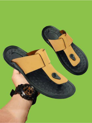 Buxton Men Sandals(Tan , 8)