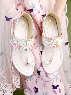 SHOETOPIA Girls Slip-on Flats(White , 12Y)