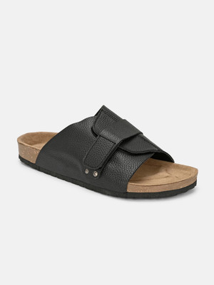 BIG FOX Street Style Cork Men Sandals(Black , 8)