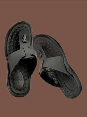 Buxton Men Sandals(Black , 6)