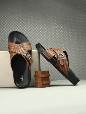 Roadster Men Sandals(Black , 9)