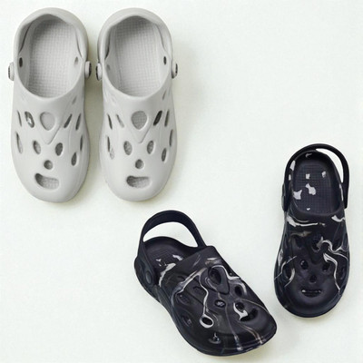 Monrav Men Clogs(Off White, Black , 6)