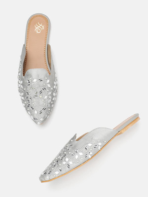 House of Pataudi Women Flats(Grey , 5)