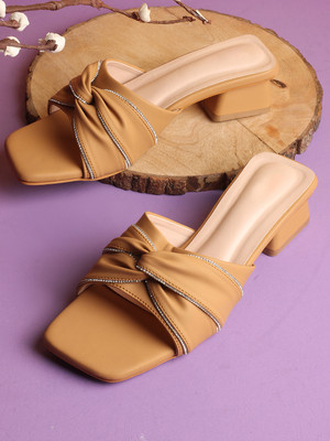 Alishtezia Women Heels(Beige , 2)