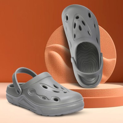 FLYNFIT Men Clogs(Grey , 7)