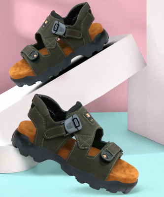 Feet King Men Casual(Olive , 6)
