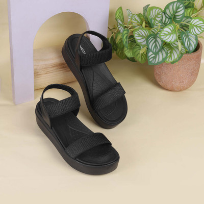 MOCHI Women Wedges(Black , 6)