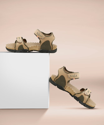 Sparx SS 103 Men Sandals(Tan , 7 UK/India)