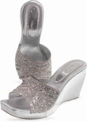 Digni Women Wedges(Silver , 6)