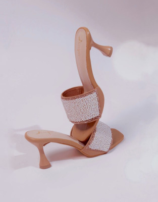 Looper Women Heels(Tan , 8)