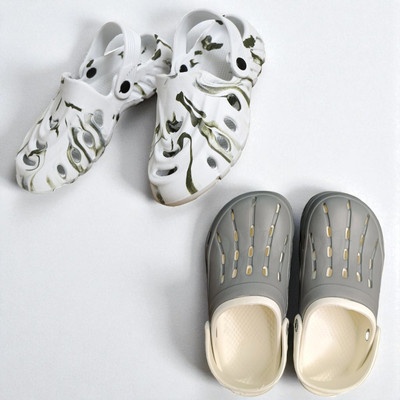 Monrav Men Clogs(White, Grey , 8)