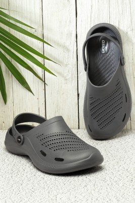 asian Men Clogs(Grey , 7)