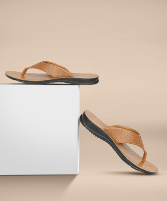 Bata NIVON TH Men Sandals(Multicolor , 8)