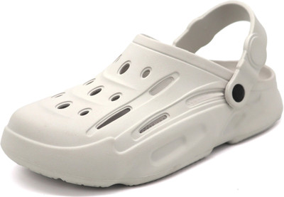 Svaar Men Clogs(Off White , 6)