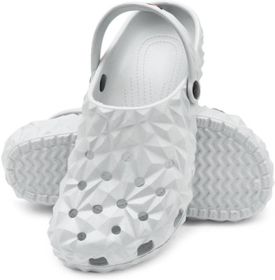 Golf Men Clogs(White , 7)