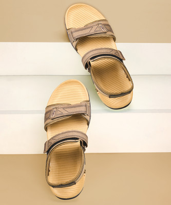 CAMPUS Men Sandals(Camel , 9)