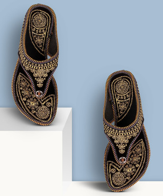 ZAISHA Women Flats(Black, Gold , 4)