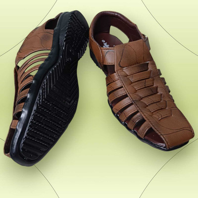 InfiniTrenz Men Sandals(Brown , 5)
