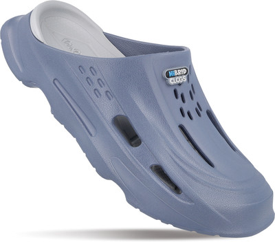 WALKAROO Men Clogs(Grey , 8)